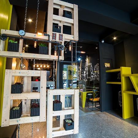 Just Walk Backpacker Hostel Hualien Exterior foto